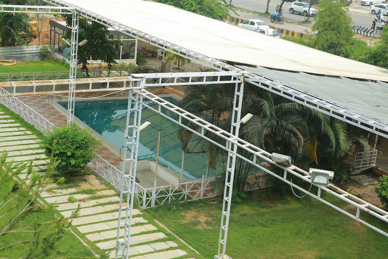 حيدر أباد Lokis Forest Inn المظهر الخارجي الصورة