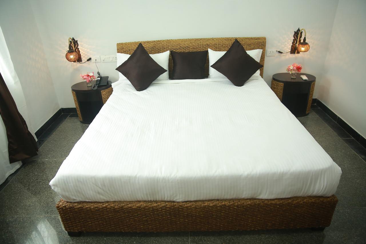 حيدر أباد Lokis Forest Inn المظهر الخارجي الصورة